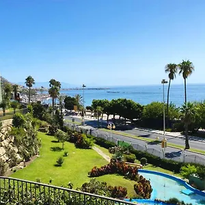delightful-seafront-apartment.1costadelsol.com/